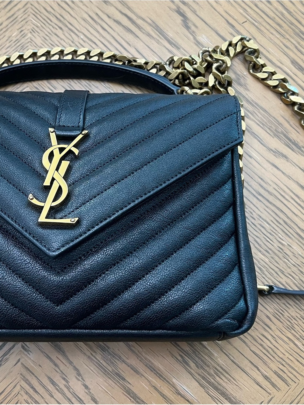 Saint Laurent College Medium Black Leather Crossbody with Gold Hardware - Picture 3 of 7